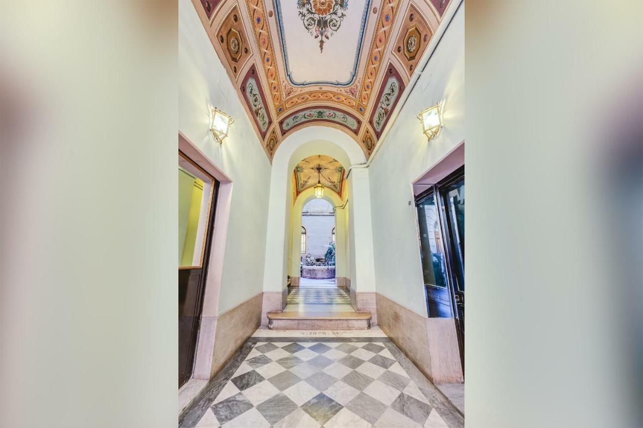 Spanish Steps Luxury Apartment Rome Exterior photo
